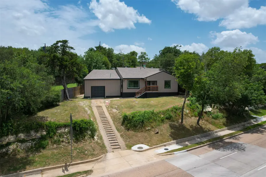 3134 W Jefferson Boulevard, Dallas, TX 75211 - #3