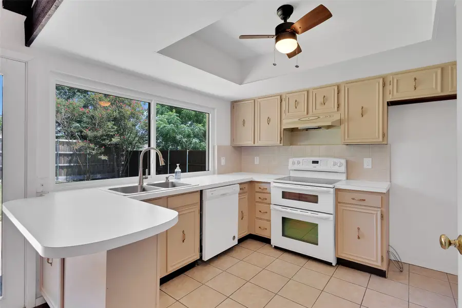1 Eastvale Place, Plano, TX 75074 - #3