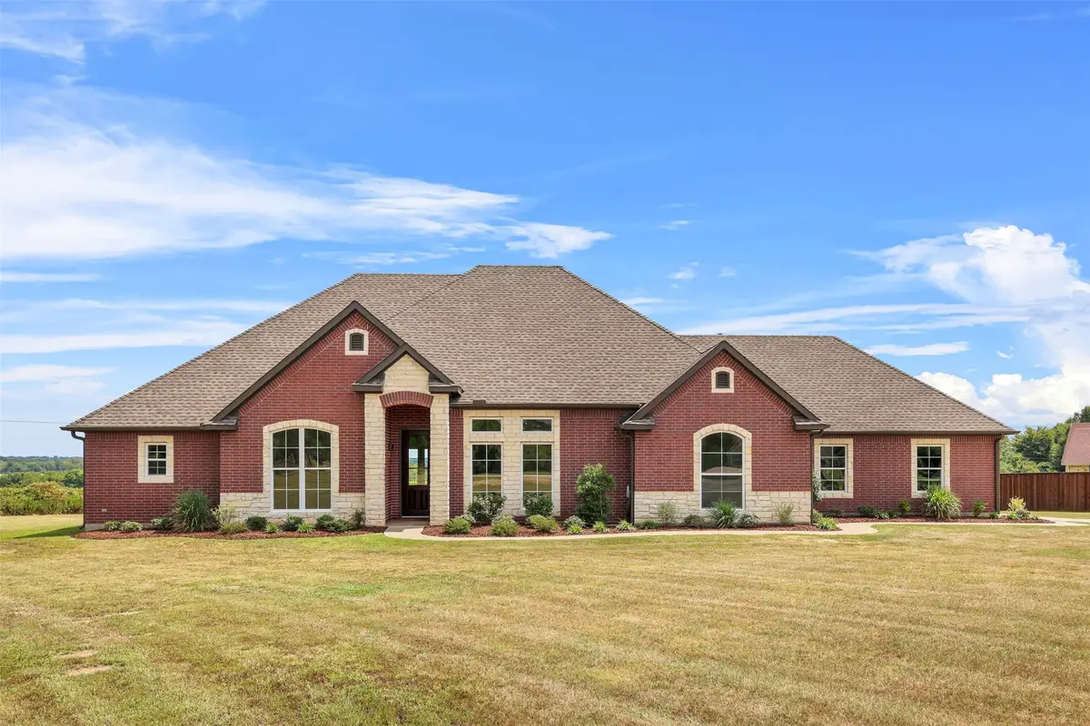 202 Connor Place, Sulphur Springs, TX 75482 - #1