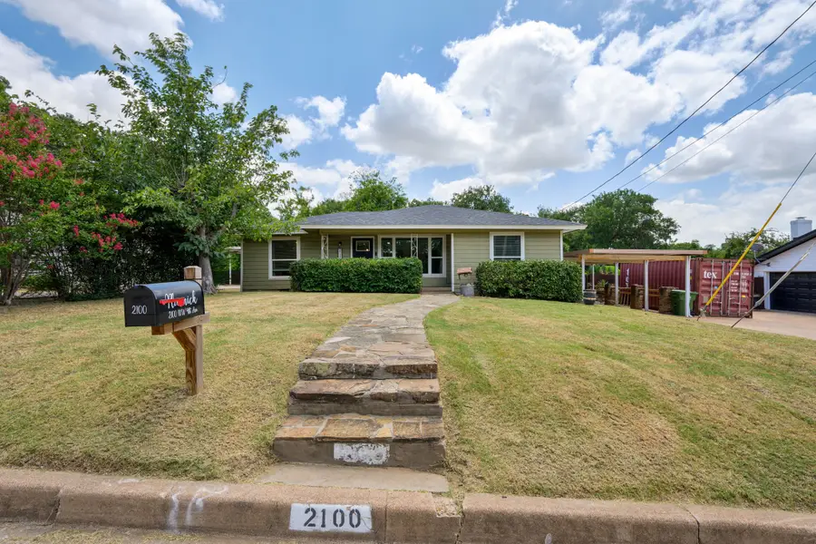 2100 NW 4th Avenue, Mineral Wells, TX 76067 - #2