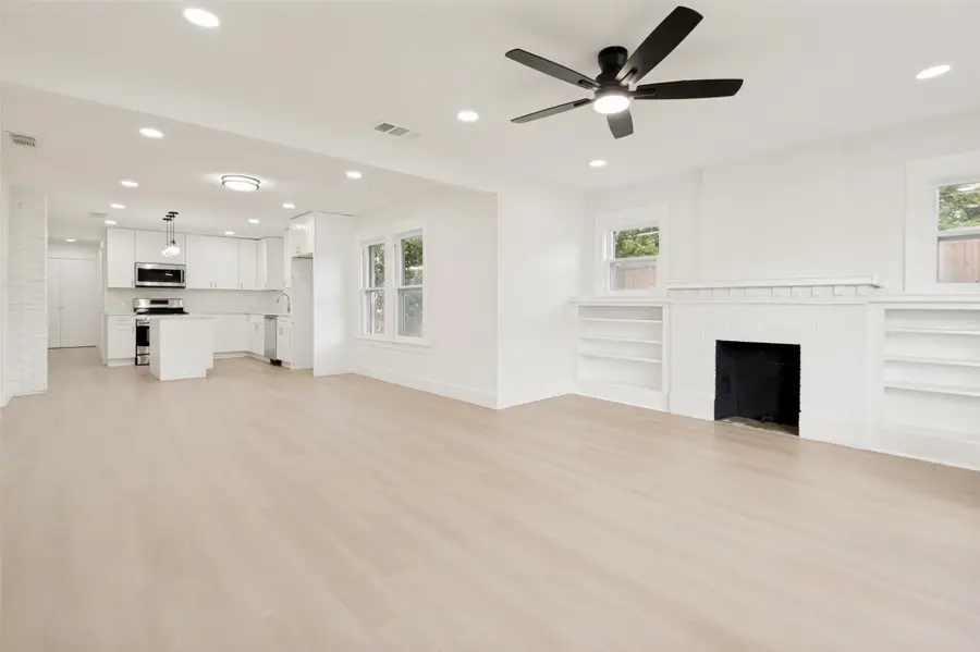 2450 Emmett Street, Dallas, TX 75211 - #3