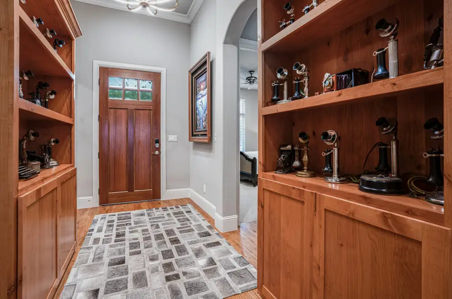 904 Waterpoint Court E, Granbury, TX 76048 - #2