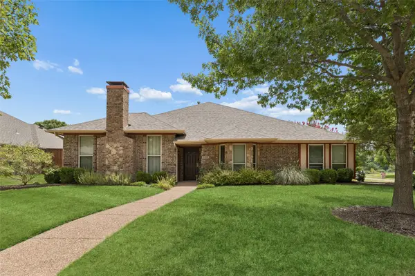 2100 Donna Drive, Plano, TX 75074