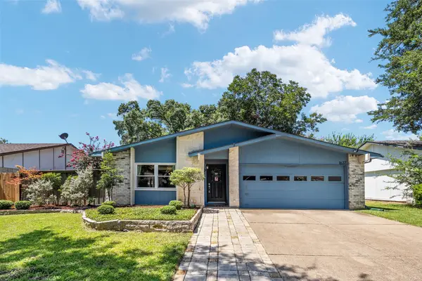 1637 Dell Oak Drive, Garland, TX 75040