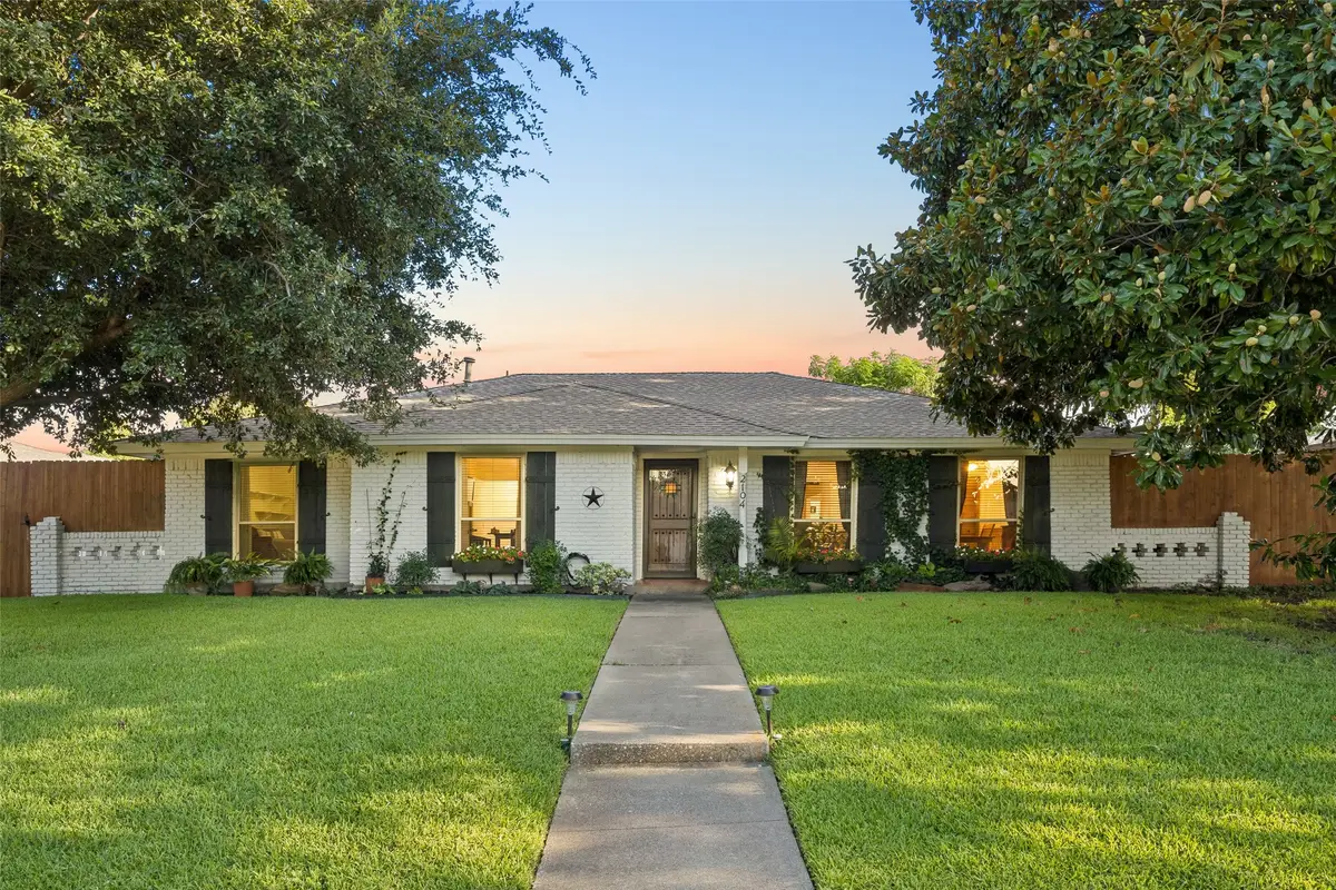 2104 Westlake Drive, Plano, TX 75075 - #1