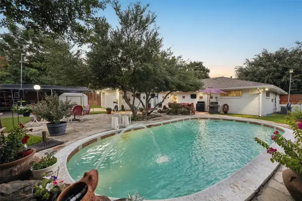 2104 Westlake Drive, Plano, TX 75075