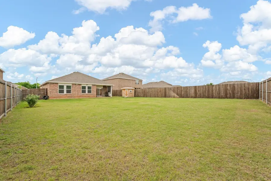 8 Glen Crossings Road, Edgecliff Village, TX 76134 - #2