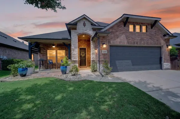 11205 Gibbons Creek Drive, Frisco, TX 75036