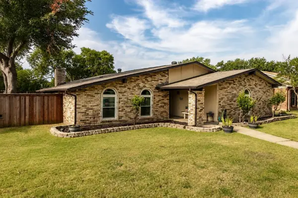 1204 Warwick Drive, Mesquite, TX 75150