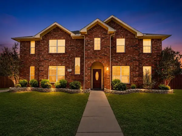 2932 Lost Creek Court, Rockwall, TX 75032