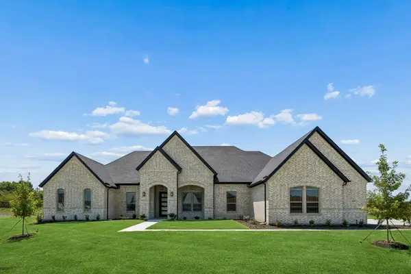 4830 Matador Ranch Road, Waxahachie, TX 75165