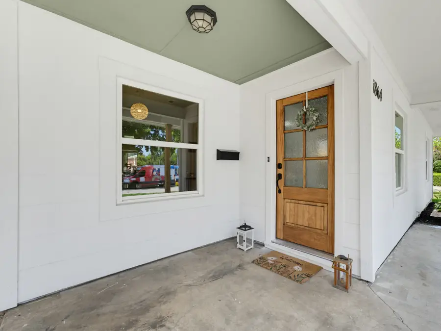 5864 Coleman Street, Westworth Village, TX 76114 - #2