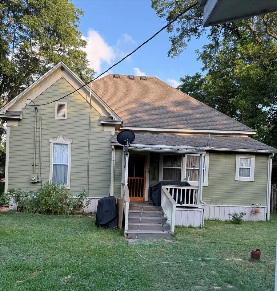 300 NW 3rd Street, Hubbard, TX 76648 - #3