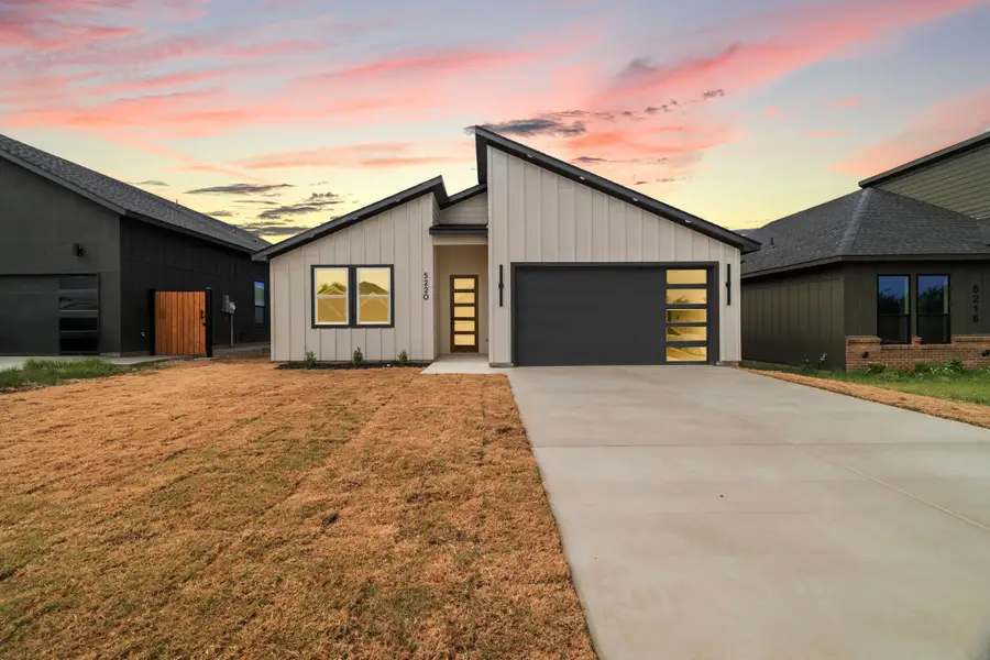 5220 Farnsworth Avenue, Fort Worth, TX 76107 - #2