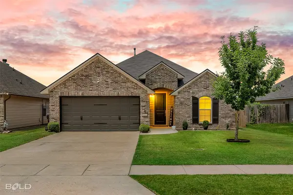 4022 False River Drive, Bossier City, LA 71111