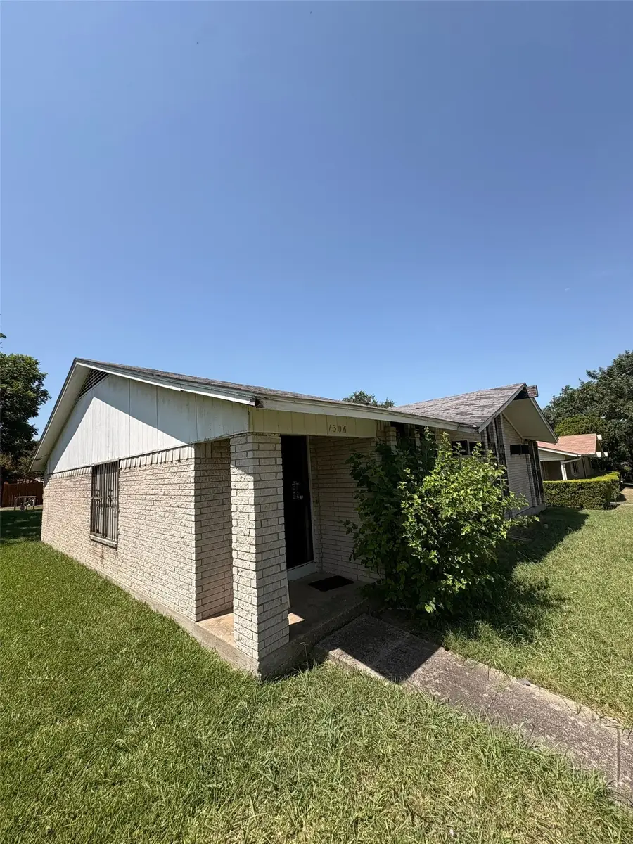 1306 Aldenwood Drive, Dallas, TX 75232 - #2