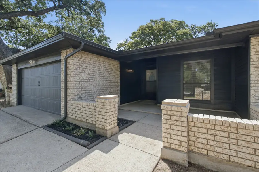 5711 Kingstree Court, Arlington, TX 76017 - #2