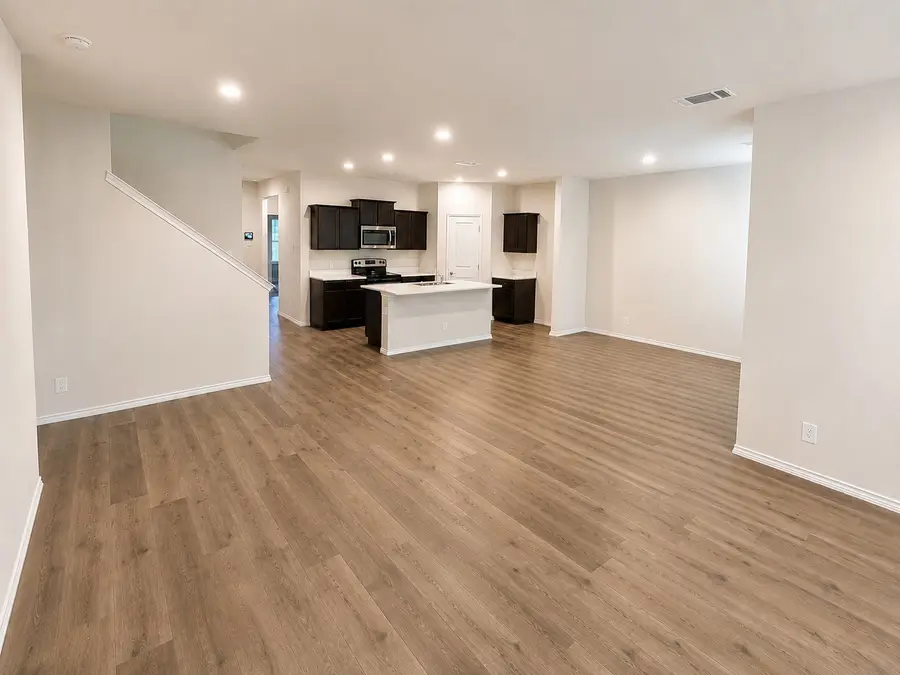 881 Newport Drive, Ellis, TX 75125 - #3