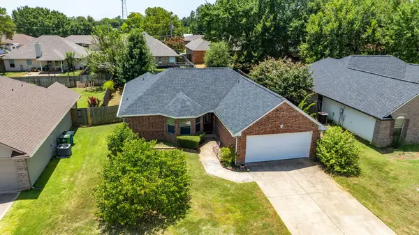 221 Quail Run, Aubrey, TX 76227