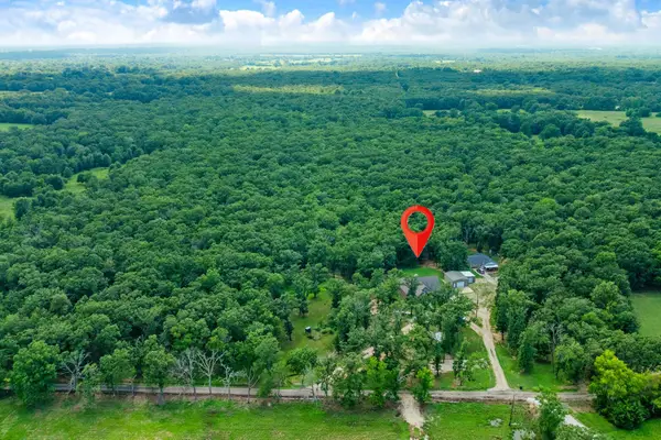 821 County Road 43830, Paris, TX 75462