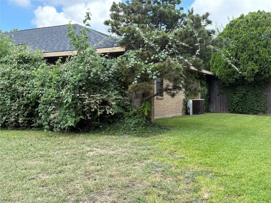 2730 Cladius Drive, Grand Prairie, TX 75052 - #3