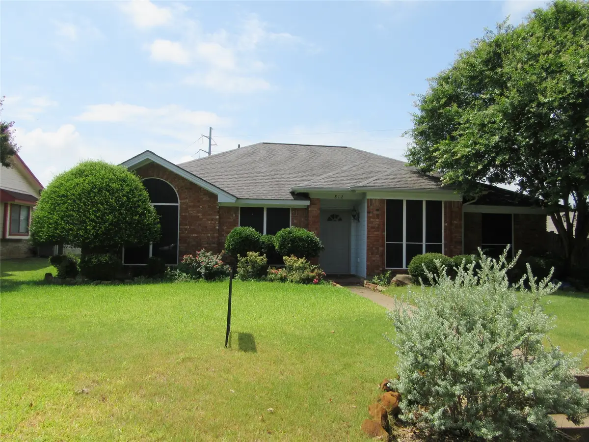 812 Red Oak Drive, Lewisville, TX 75067 - #1