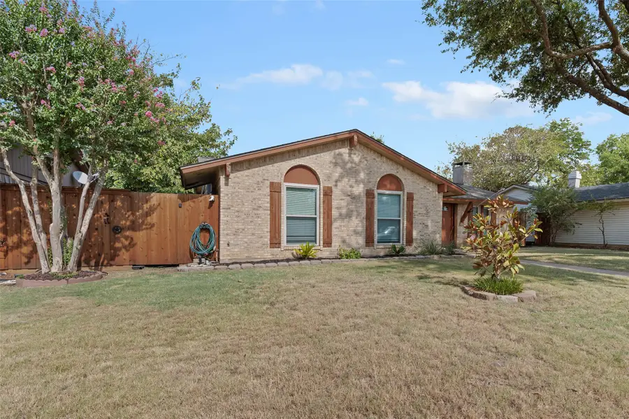 5514 Bishop Court, Lake Dallas, TX 75065 - #2