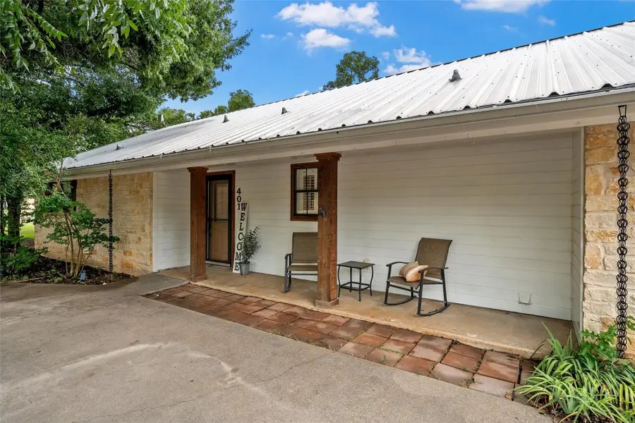 401 N Avenue V, Clifton, TX 76634 - #2