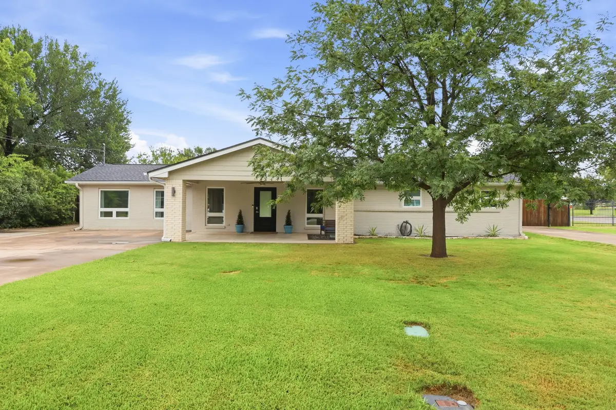 2815 Roosevelt Drive, Dalworthington Gardens, TX 76016 - #1