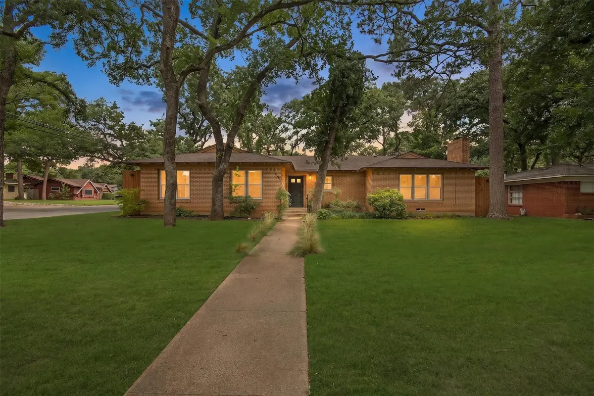 1200 Barker Street, Arlington, TX 76012 - #1