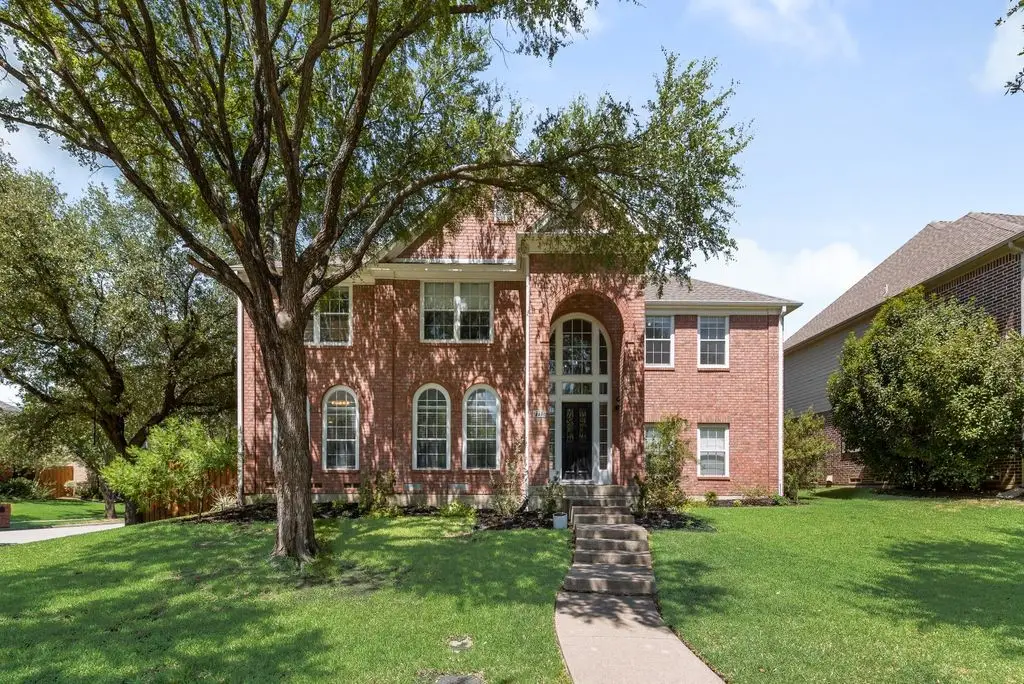 7713 Pine Street, Irving, TX 75063 - #1