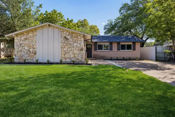 4639 Baystone Drive, Dallas, TX 75211