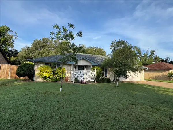 1104 Dove Hollow Road, Granbury, TX 76048