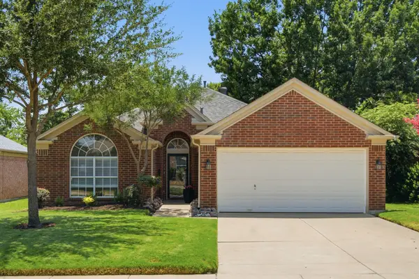 214 Branch Bend, Euless, TX 76039