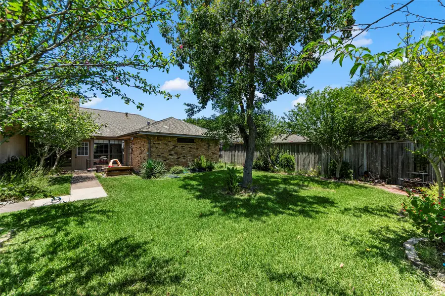 506 Willowcrest Drive, Garland, TX 75040 - #3