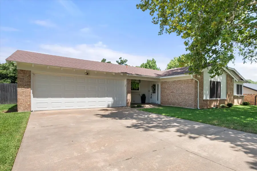 806 Ridgeway Road, Joshua, TX 76058 - #3