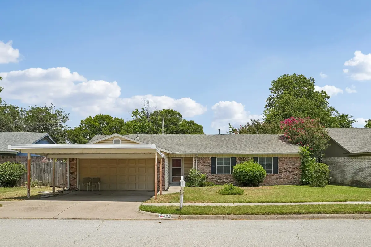 813 Blue Ridge Trail, Saginaw, TX 76179 - #1