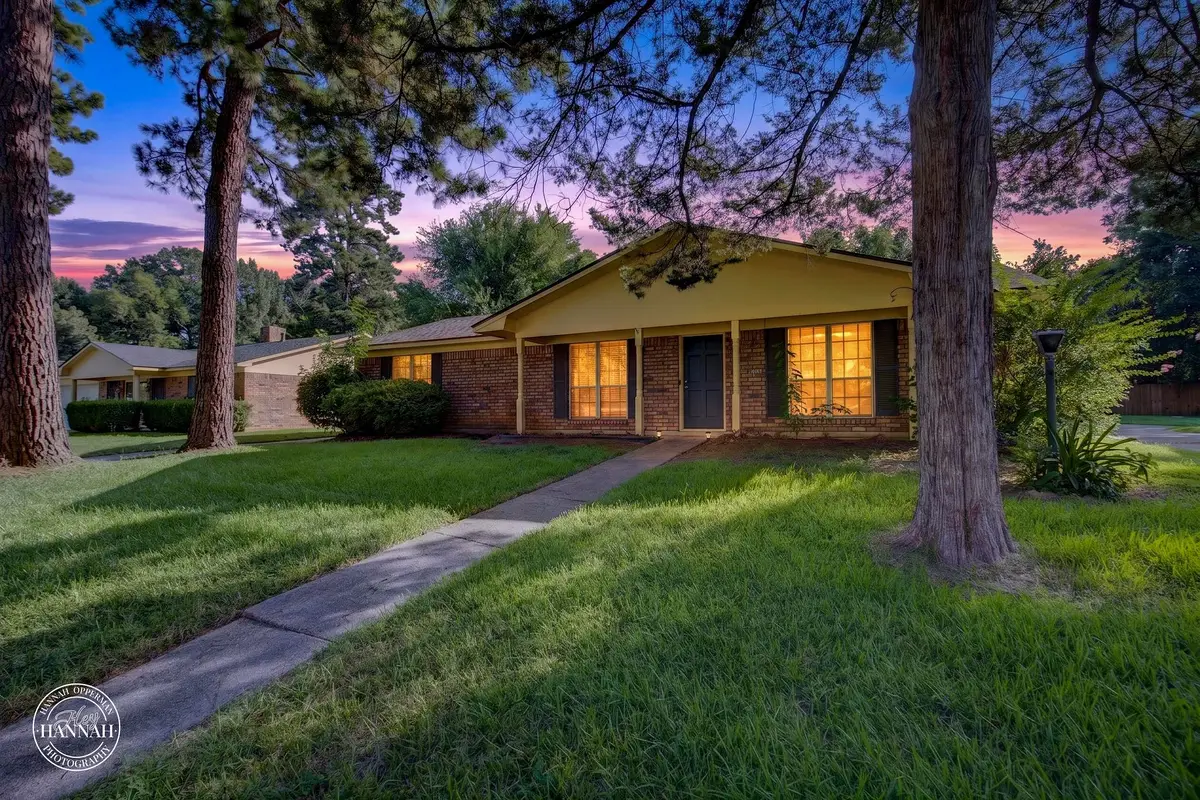 8853 Bayonne Drive, Shreveport, LA 71118 - #1