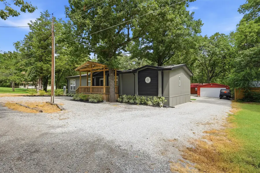 41 Missouri Avenue, Pottsboro, TX 75076 - #2