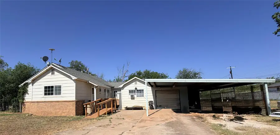 912 Locust, Merkel, TX 79536 - #2