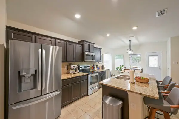 600 Stanmire Lake Trail, Fort Worth, TX 76120