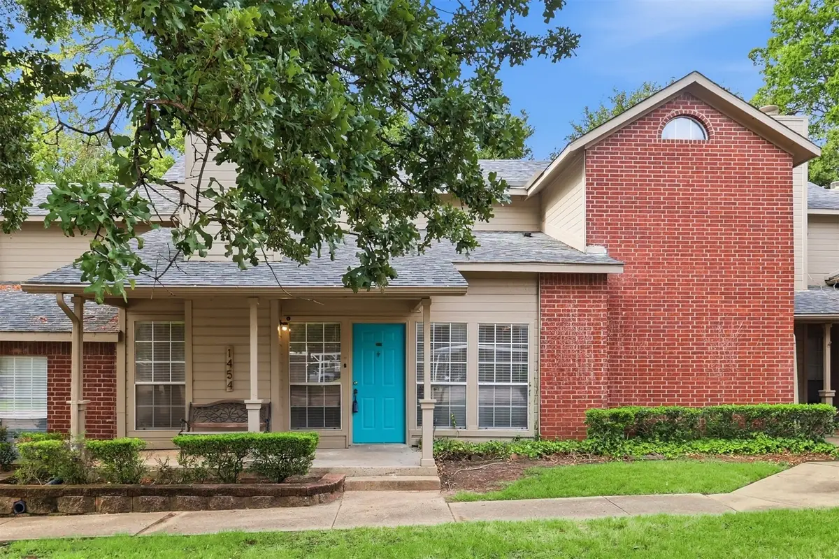 1454 Meadowood Village Drive, Fort Worth, TX 76120 - #1