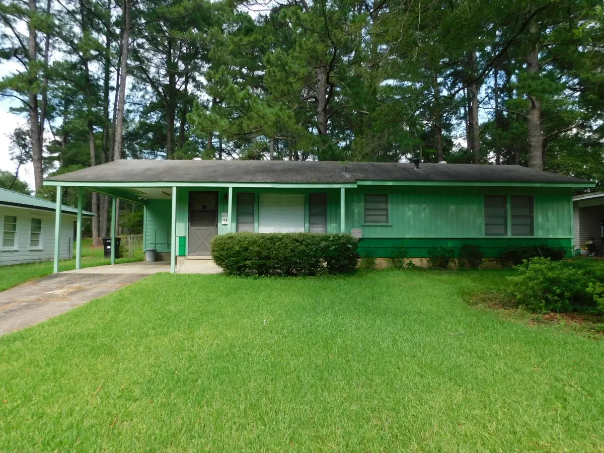107 NE 5th Street, Springhill, LA 71075 - #1