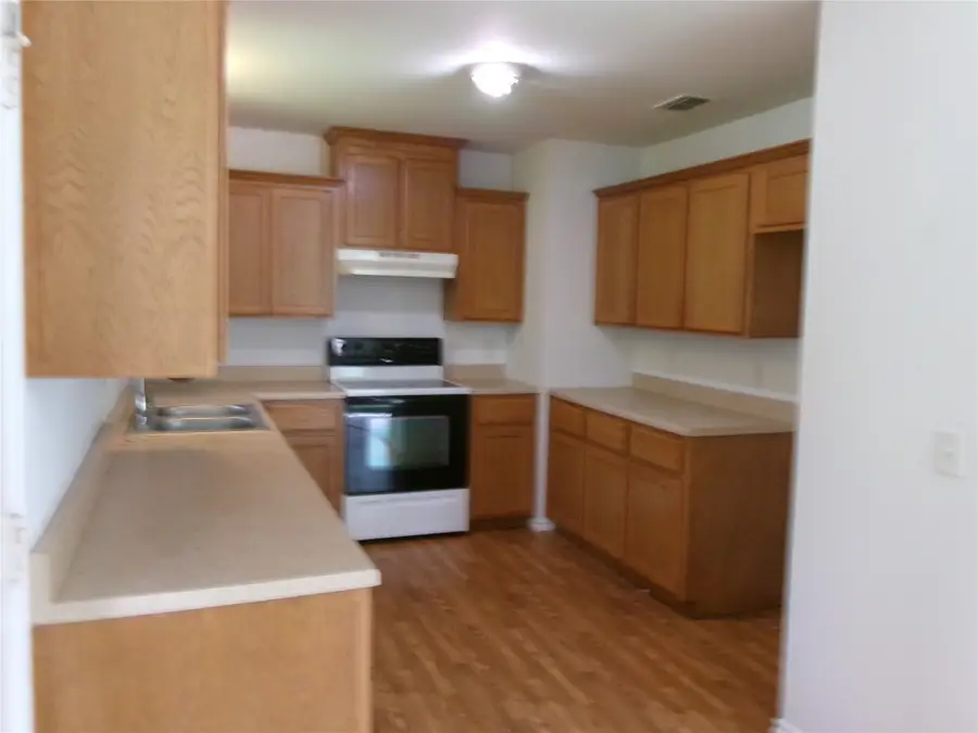 204 Maxwell Street, Sulphur Springs, TX 75482 - #2