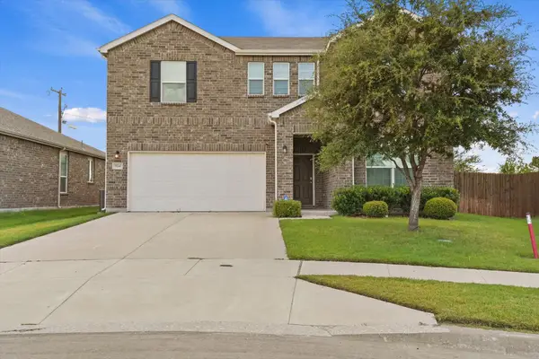 824 Lemongrass Court, Fort Worth, TX 76131
