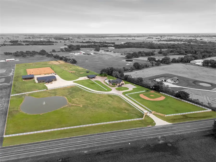 14714 Us Highway 377, Whitesboro, TX 76273 - #3