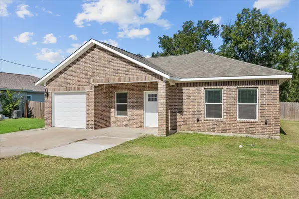 3802 College Street, Greenville, TX 75401
