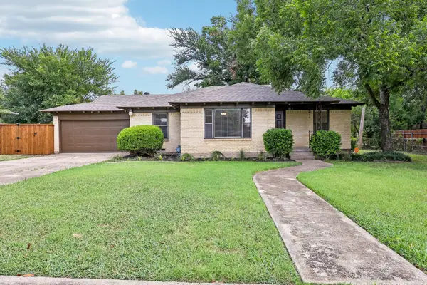 917 De Witt Circle, Dallas, TX 75224
