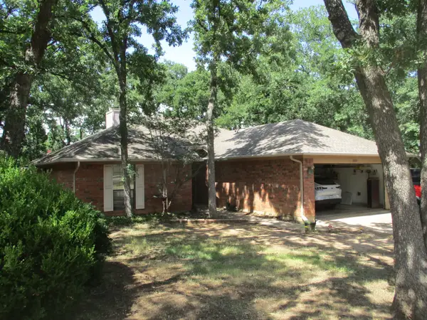 2309 Oak Park Drive, Denton, TX 76209