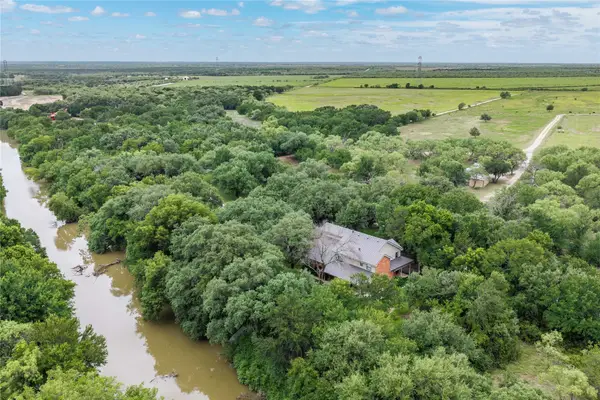 5567 Fm 2633, Santa Anna, TX 76878